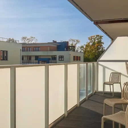 Sunny Surfingbird Apartman