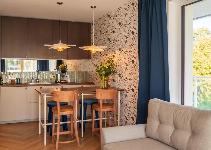 Sunny Surfingbird Apartman