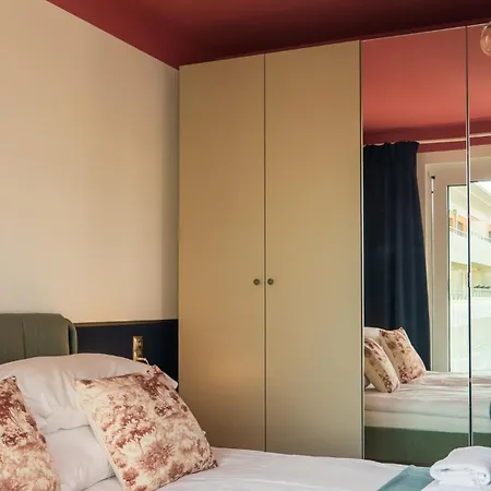 Sunny Surfingbird كولوبرزيغ