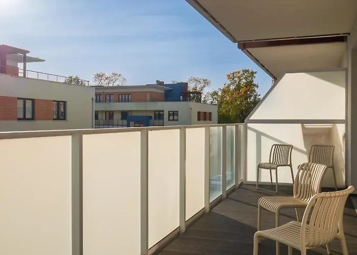 Sunny Surfingbird Apartamento