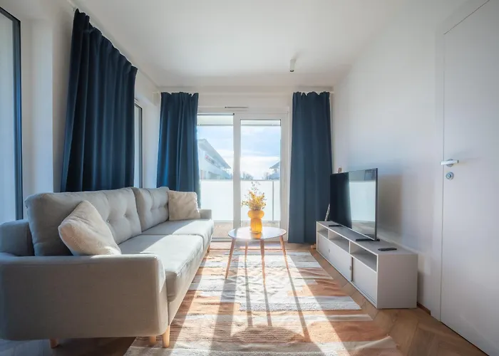 Sunny Surfingbird Apartamento